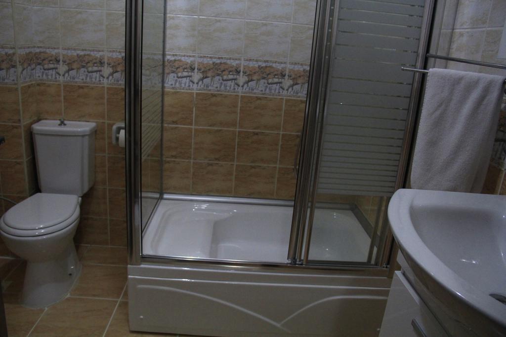 Konak Apart Hotel Istanboel Buitenkant foto